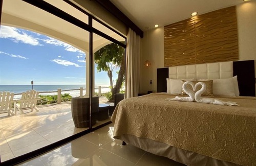 El Cuco Hotel | Vista Las Olas Surf Resort