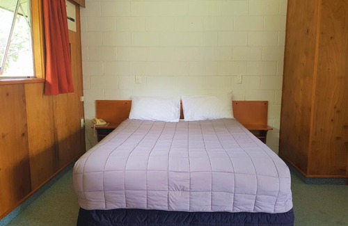 Wairoa Hotel | Vista Motor Lodge