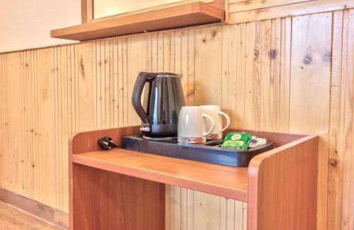 Bhuntar Hotel | Vivaan stays