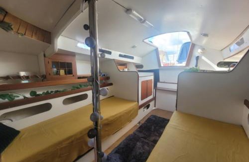 Saint-Raphael Boat Rental | Voilier Flush Poker