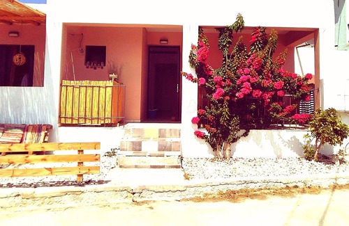 Alykes House | Votsalon beach house