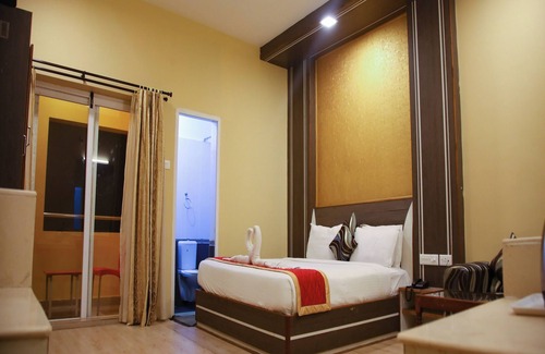 Yercaud Hotel | VS Cube Estancia