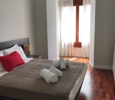 Zaragoza Old Town Apartment | VTZ El Balcón de Rey Alfonso II