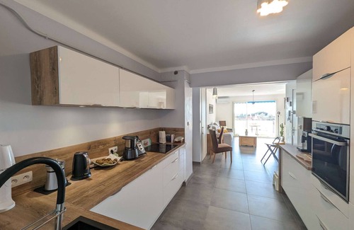 Tamaris Apartment | Vue Mer, Climatisation, 2 Chambres, Lave Linge, Lave Vaisselle, Internet, Parking