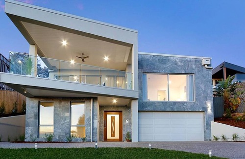 Mount Martha House | Vue Sur La Mer by Ready Set Stay - View of the sea
