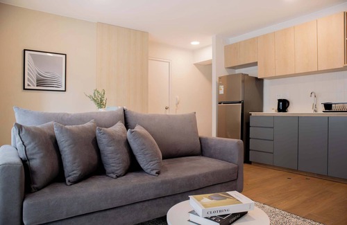 Leuro Apartment | w Charming 2BR Stay in Miraflores