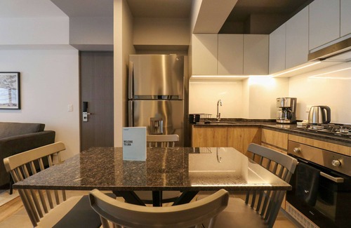 San Isidro Centro Financiero Apartment | w Fabulous 2BR w Impressive Deco in San Isidro