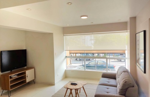 Cercado de Lima Apartment | w Ghost 1 in Cercado de Lima