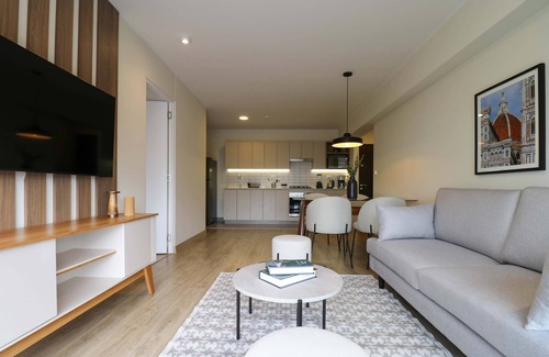 Santa Cruz Apartment | w Grandiose 2BR w Great Balcony in Miraflores