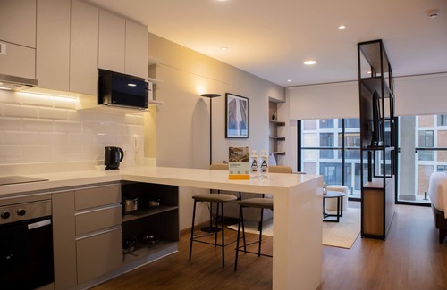 Santa Cruz Apartment | w* | Majestic 1BR w/Balcony in Miraflores