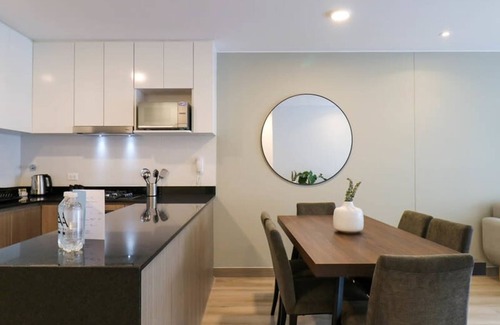 Petit Jean Ocharan Apartment | w Modern 2BR With Balcony in the Heart of Miraflores