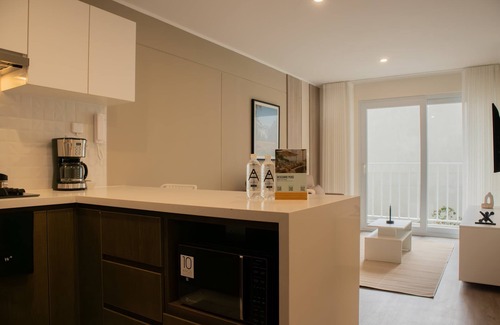 Barranco Apartment | w Stylish 1BR Apartment w Pool in Barranco