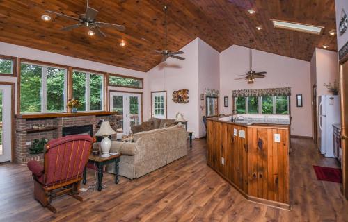 Swanton House | Wake at the Lake