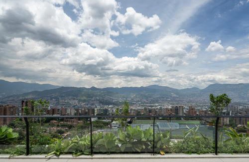 Los Naranjos Hotel | Wake BioHotel