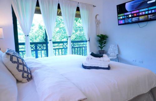 La Vega Province House | Wake Up To Sweeping Misty Hills Views