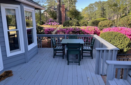 Pinehurst House | WALK EVERYWHERE - Newly renovated 3 BR Pinehurst home in unbeatable location
