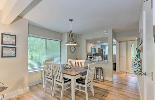 Hilton Head Island Villa | Walk to Beach: Villa w/Balcony in Hilton Head!