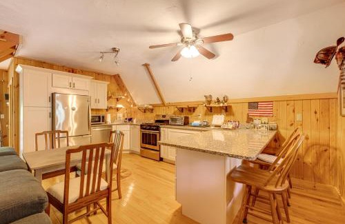 Eidelweiss Village House | Walk to Beach and Playground Charming Madison Cabin