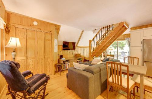 Eidelweiss Village House | Walk to Beach and Playground Charming Madison Cabin
