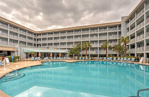 Palmetto Dunes Apartment | Walk to Beach Hilton Head Resort Condo with Pools!
