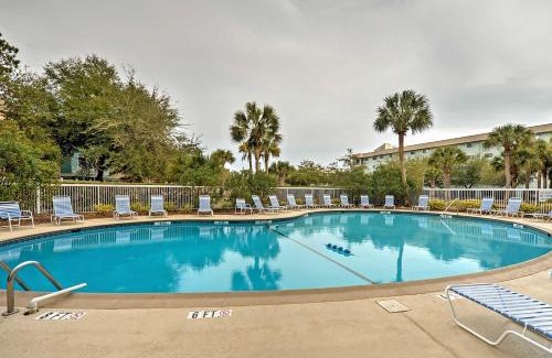 Palmetto Dunes Apartment | Walk to Beach Hilton Head Resort Condo with Pools!