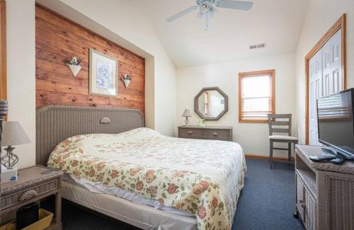 Ocean Sands House | Walk to Beach Pool and Spa Rec Room June Weeks Open