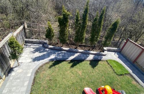 Ajax Apartment | Walkout 1 Bed, 1 Bath Bsmnt Apt