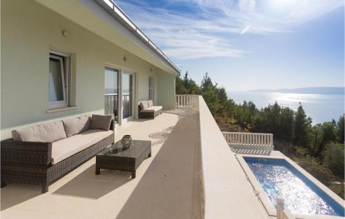 Celina House | Wallson