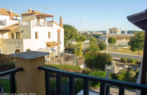 Costa Esuri House | (WAR002) Town House with Garden and Pool Access