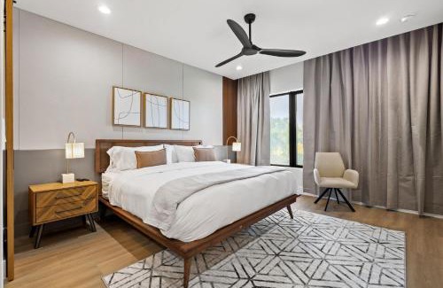 Tampa Heights House | Warm Modern New Construction Townhome in Tampa Heights