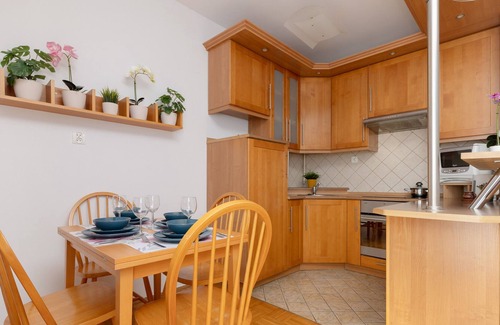 Ursynow Apartment | Warsaw Ursynow Studio by Renters