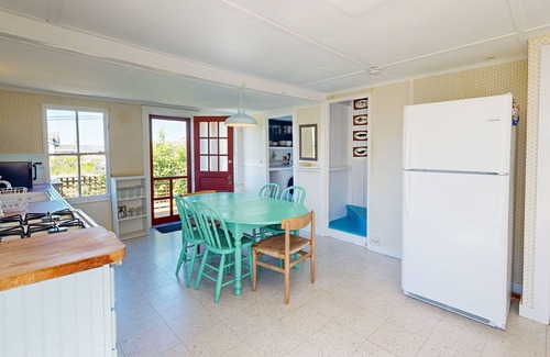 Chilmark House | Water-view home in great location with spacious backyard, grill, kayaks, dogs OK