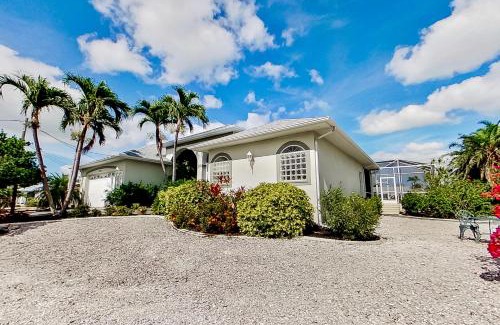 Matlacha Isles House | Water View Wonder