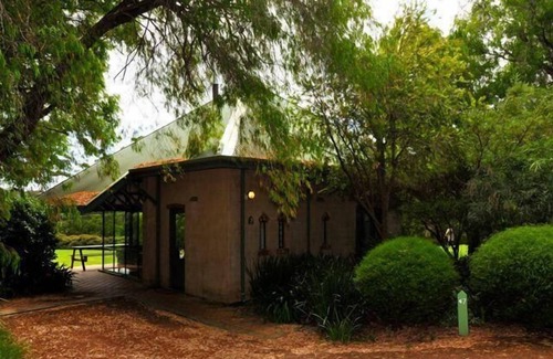 Margaret River Cottage | Waterfall Cottages