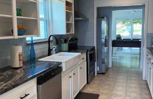 Sand Springs House | Waterfront House at Keystone Lake (Sauna & More)