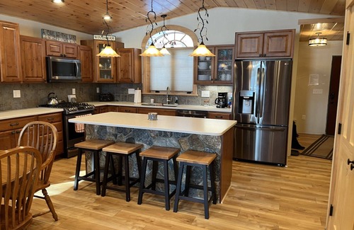 Meredith House | Waterfront Retreat on Lake Winnisquam