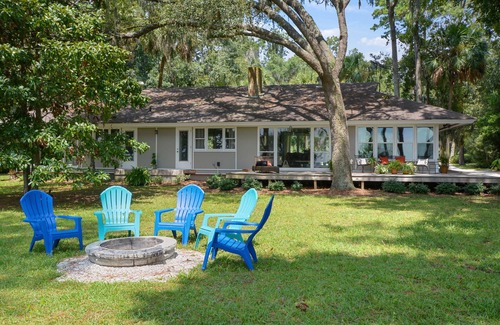 Old Town Bluffton House | Waterfront “State of Mind” vintage home.