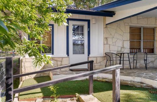 Wimberley House | Waterlily Creekside Serenity