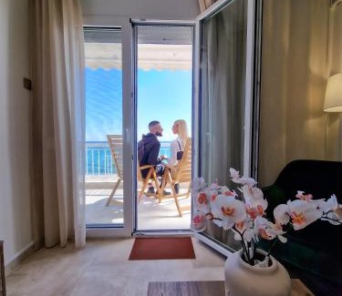 Kallikratia Apartment | Waveside Exclusive by Infinity