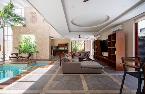 Cancun Villa | WAYAK Luxury! 5BR Private Pool & Gym, 24/7Security