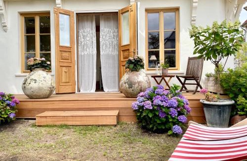 Kuehlungsborn Apartment | Weißt Du noch - Gästehäuser & Suiten
