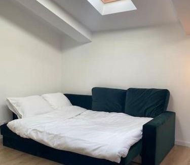 Jean-Medecin Apartment | Welcome to Matteo's Bar - Place Massena 5min beach