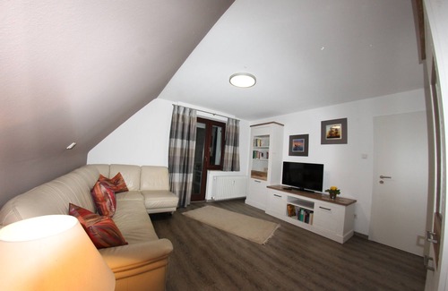 Wulmeringhausen Apartment | Welcome to the Trude house