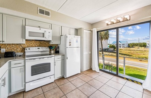 St. George Island House | Welcome to Villa E-5!