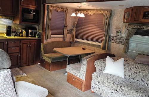 Farmerville House | Welcoming RV with AC in charming Farmerville.