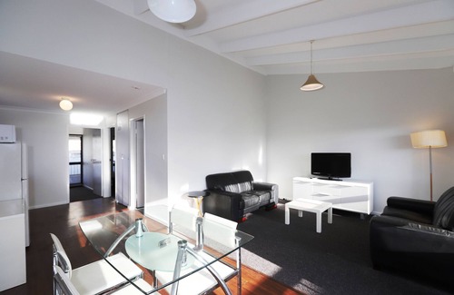 Scarborough Apartment | West Beach Lagoon 213 - Quite corner unit