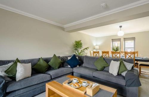 Alexandria House | Westertonhill Newbuild Lodges with Private Hot Tub Hire Available