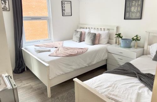 Shepherd's Bush House | Westfield London Shepherds Bush