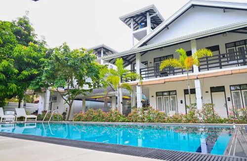 Uswetakeiyawa Hotel | WetLand Resort