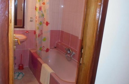 Kirkos Hotel | Weygoss Guest House